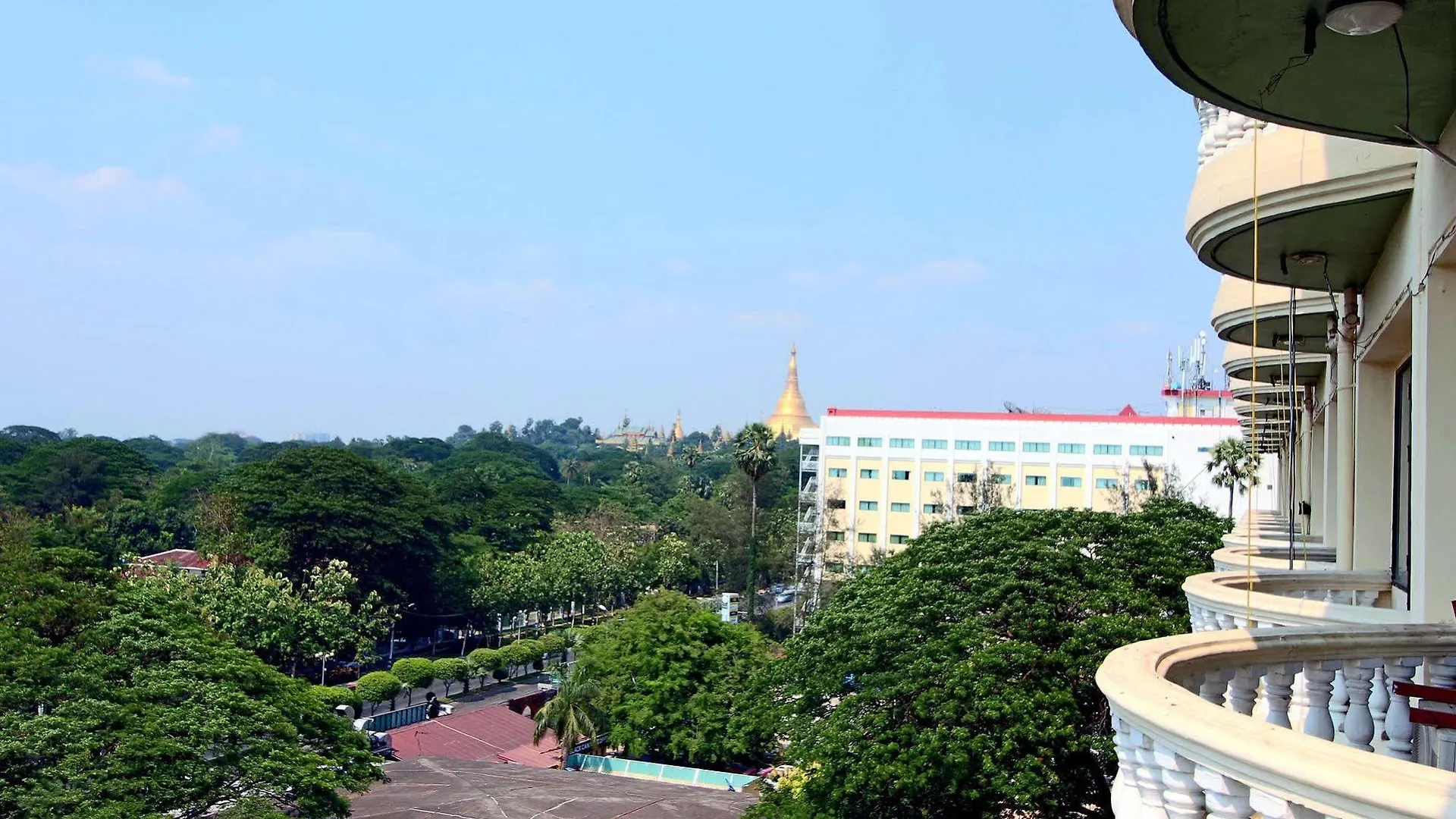 Yangon International Hotel