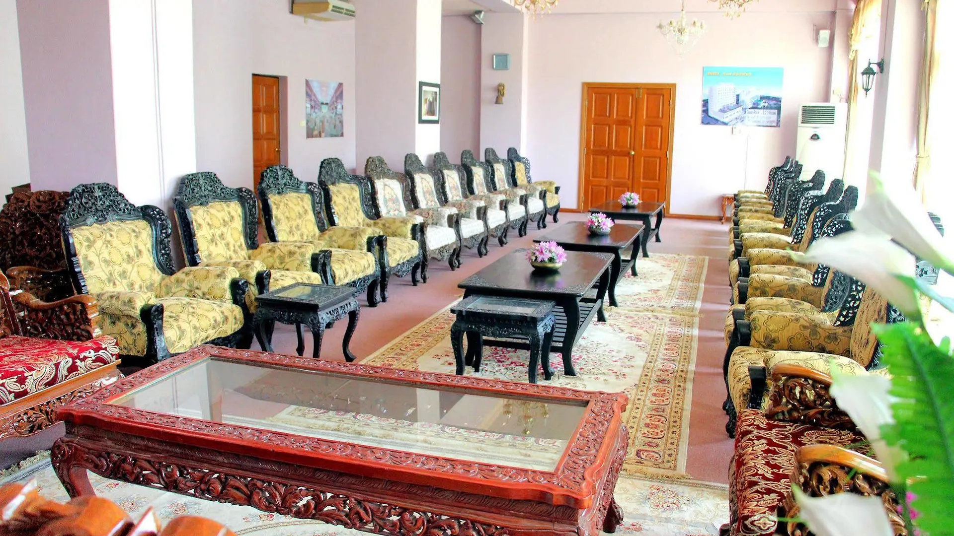 Yangon International Hotel