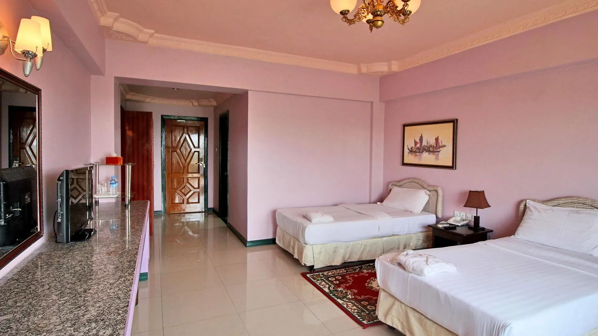 Yangon International Hotel
